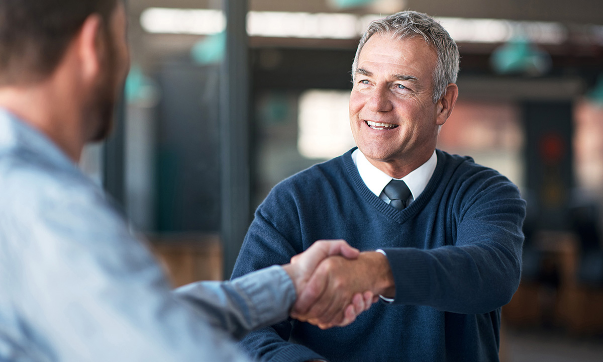 rencontre deux personnes pour un pret ou un endossement